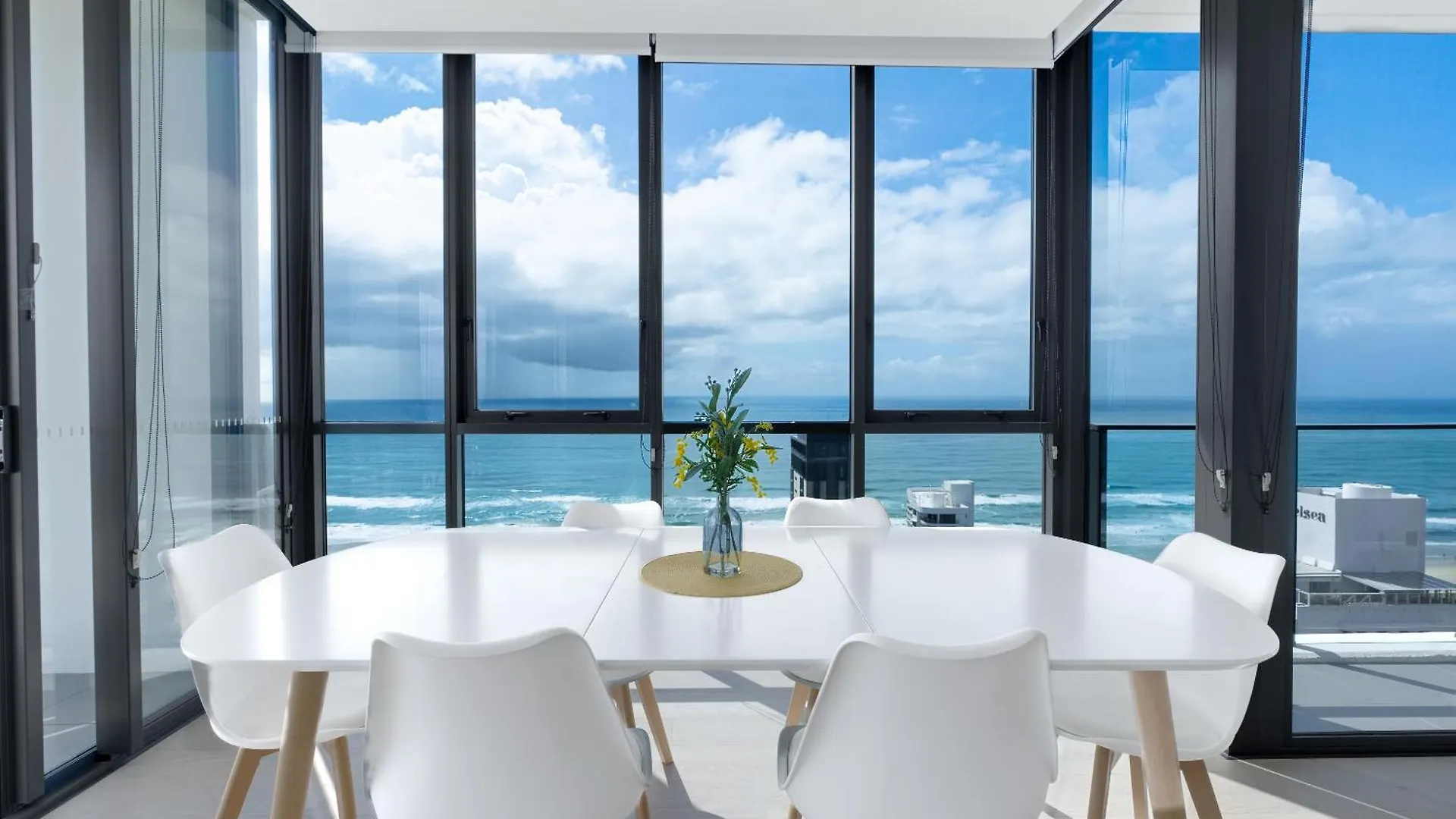 3Br- Luxury Penthouse Gold Coast Apartamento 0*,  Austrália