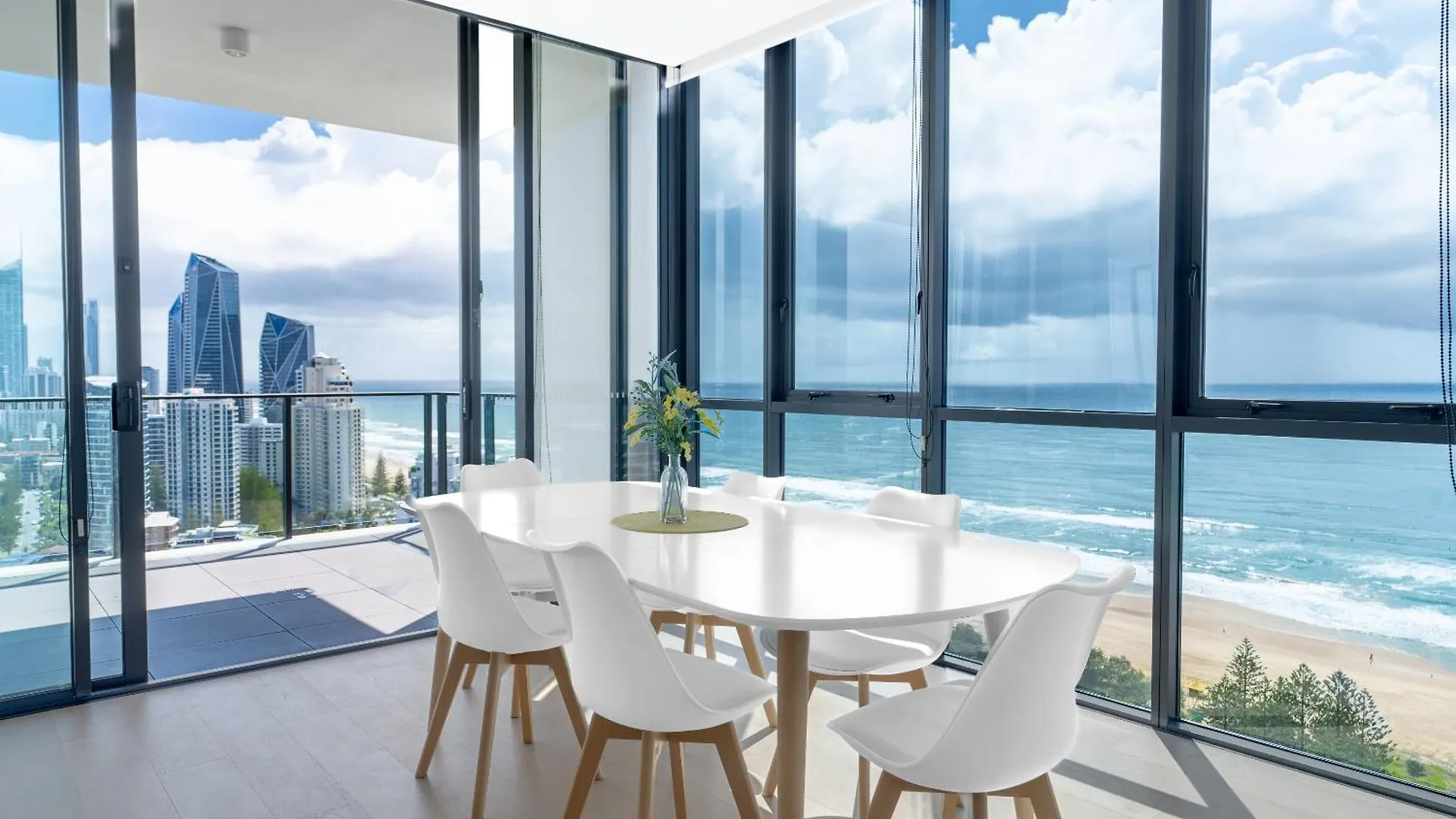 3Br- Luxury Penthouse Gold Coast Apartamento